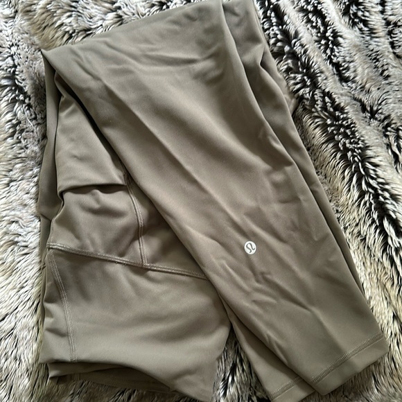 Lululemon Wunder Train HR Crop 23" *Pockets COBN 12 - Picture 5 of 5